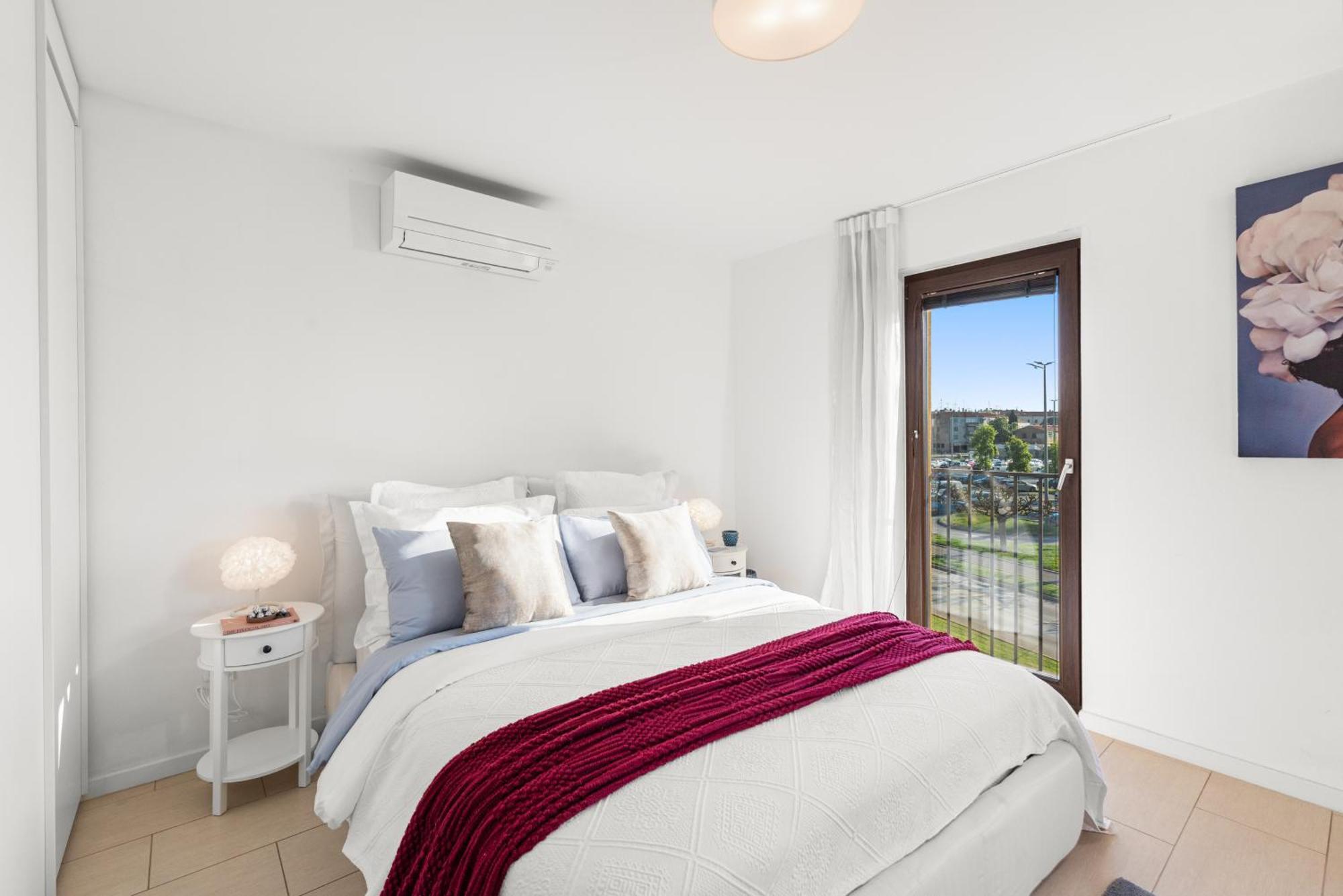 Apartman Grand With 3 Bedrooms In Porec! *