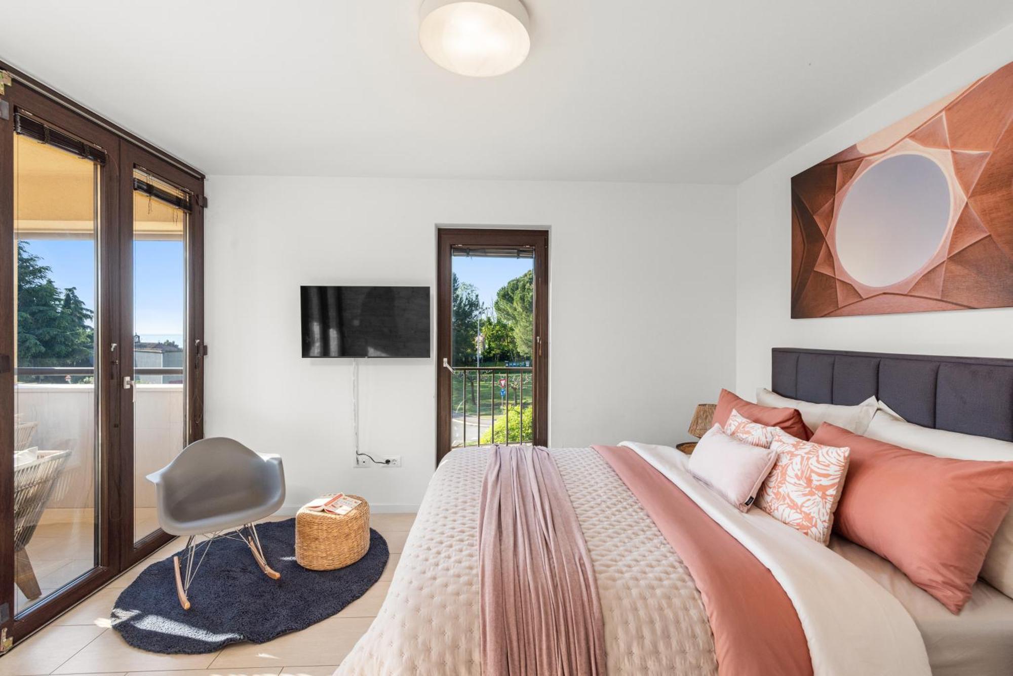 Apartman Grand With 3 Bedrooms In Porec!