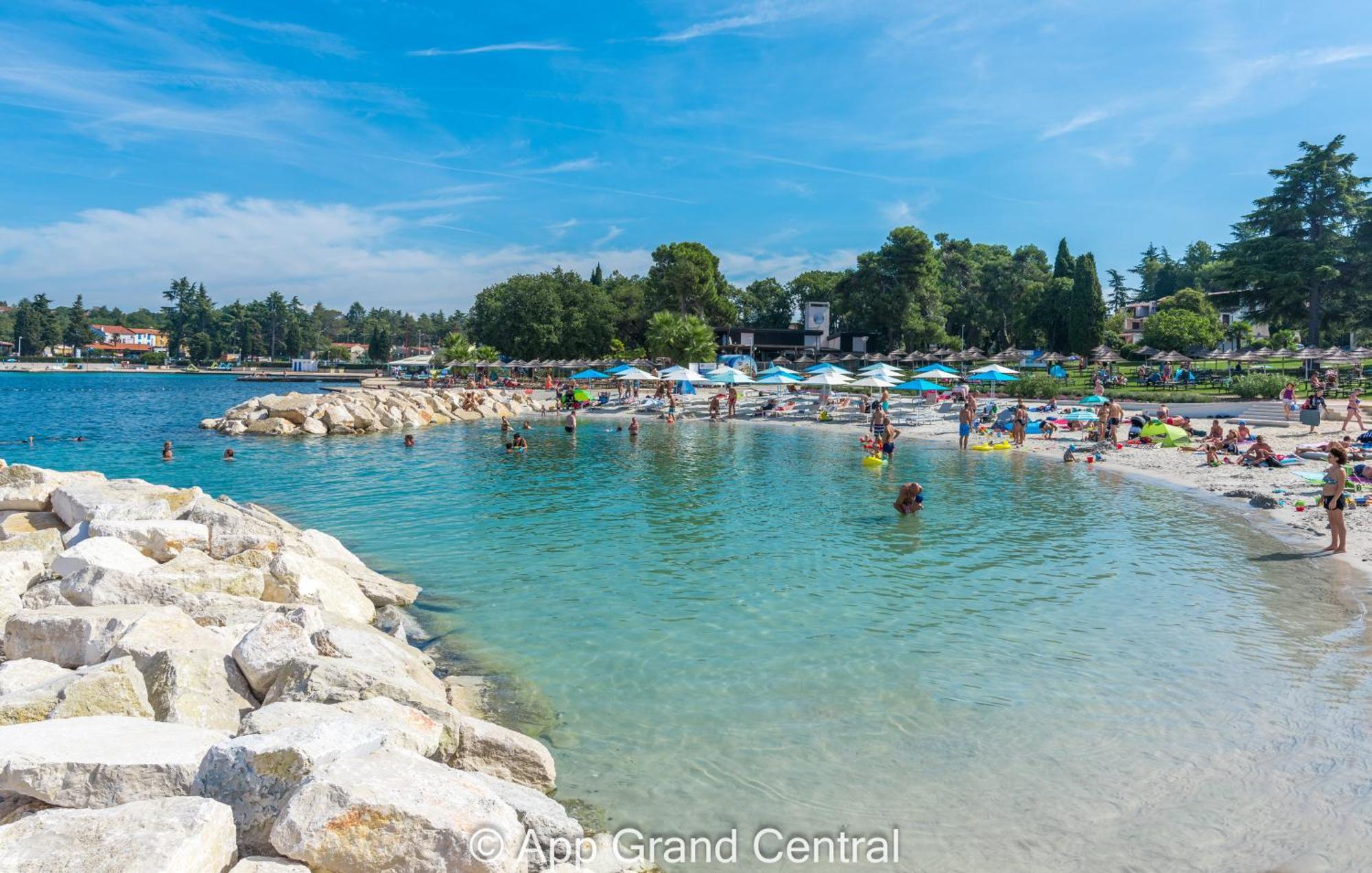 Grand With 3 Bedrooms In Porec! * Porec