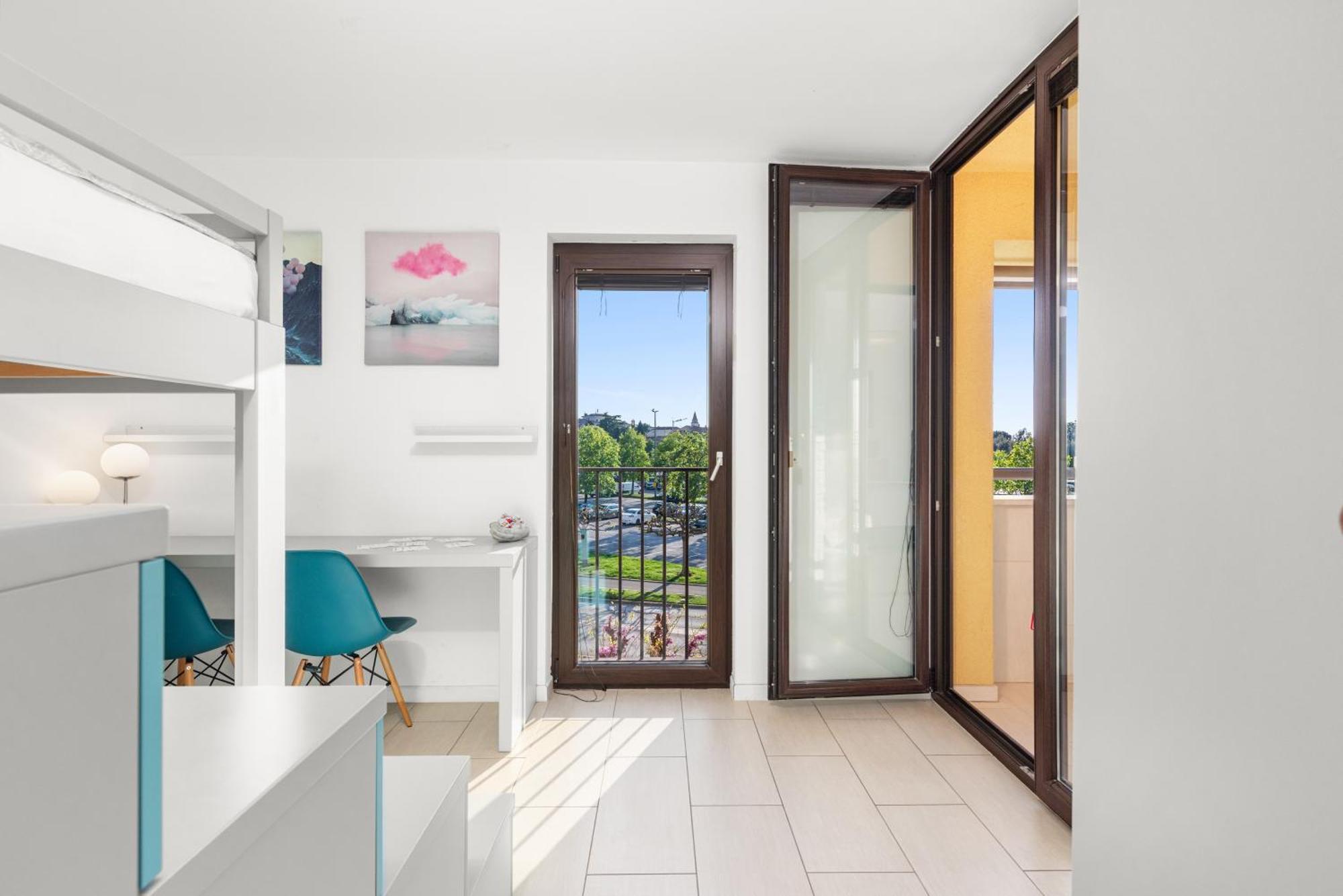 Apartman Grand With 3 Bedrooms In Porec!
